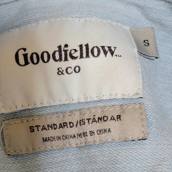 Goodfellow & Co Chambray Denim Button Down Shirt Double Breast‎ Pocket Womens S - Picture 5 of 6